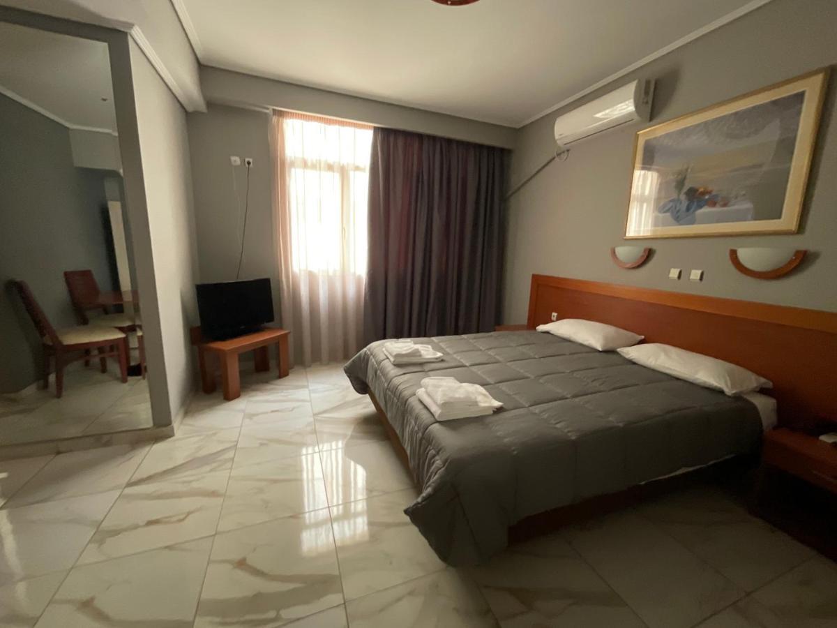 Piraeus Acropole Hotel Exterior photo